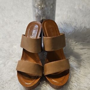 Herstyle Tan Mules